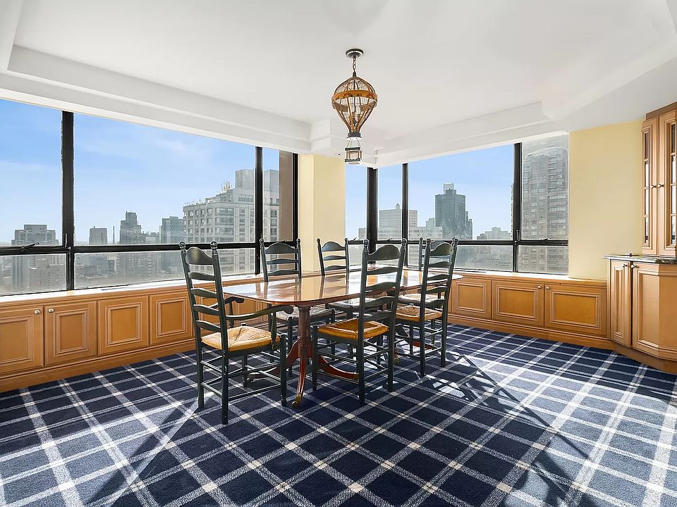 1st image of 190 E 72nd St APT 33D