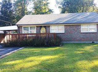 1018 Meadow Hill Rd, Louisville, KY 40219