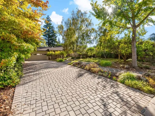 4374 Silva Ct, Palo Alto, CA 94306