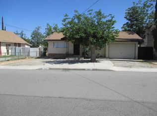 355 E 3rd St, San Jacinto, CA 92583