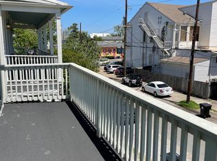 820 Valmont St, New Orleans, LA 70115