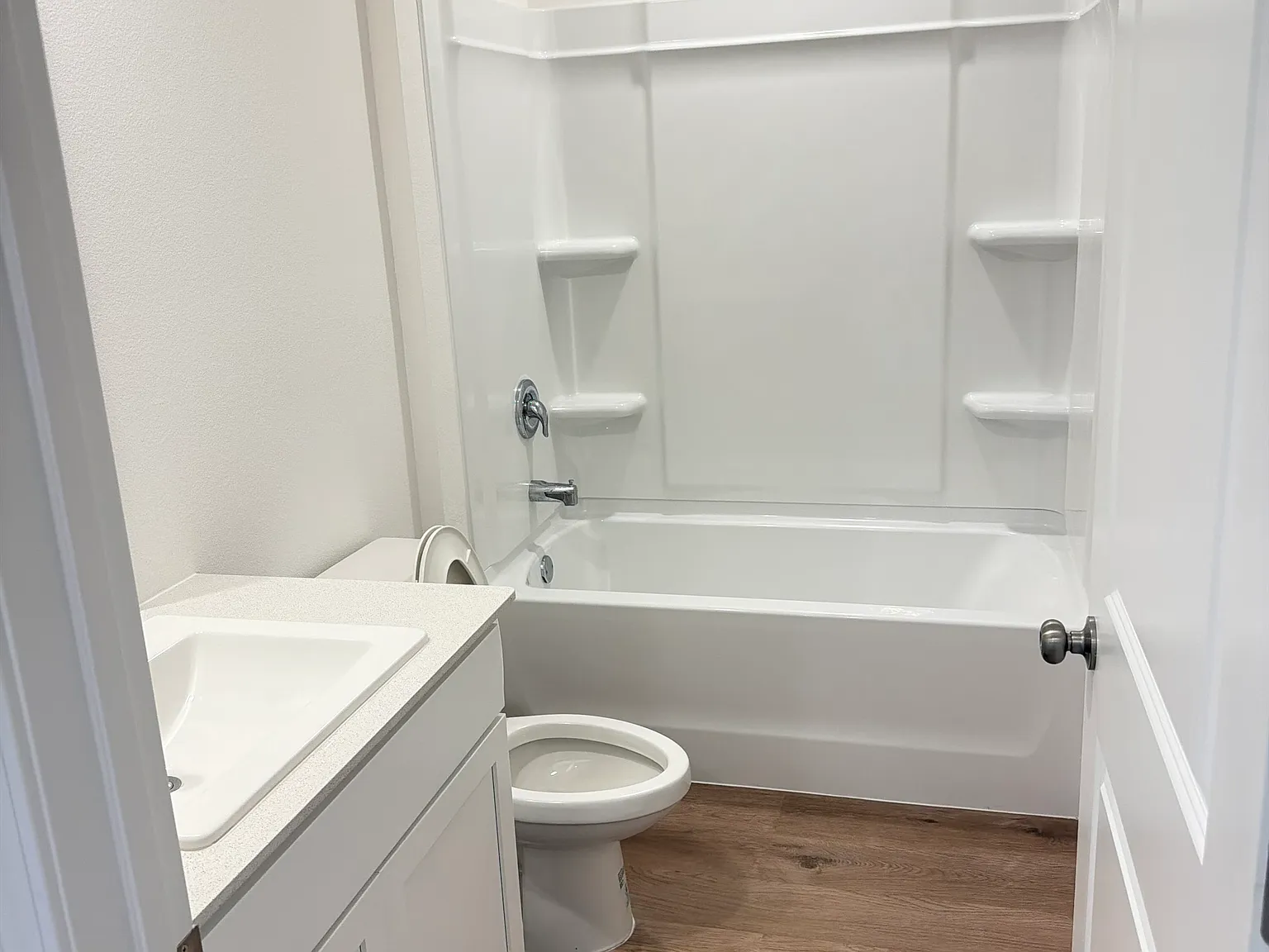 3 bed, 1413 sqft, $1,850 — Photo 4