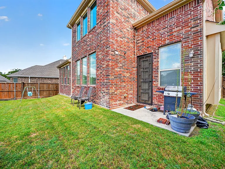 10323 Wedmore Dr — Photo 22