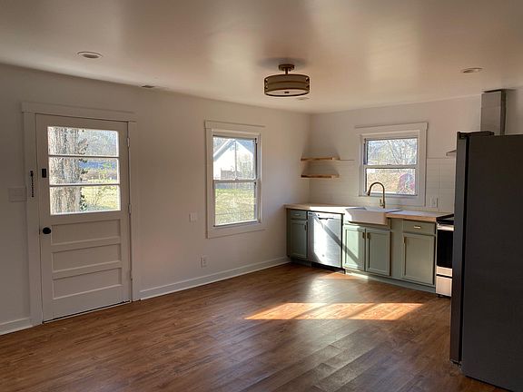 Door to back yard, off kitchen.