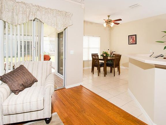 3rd image of 375 Lake Cassidy Dr