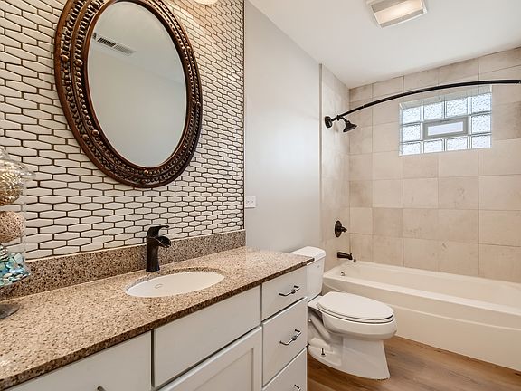 5th image of 4044 S Oakenwald Ave APT 2N