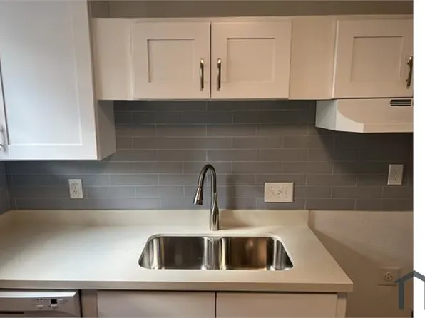 4714 Ward St, Houston, TX 77021