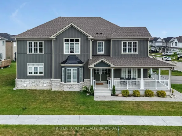202 Clipper Dr, Clearview, ON L0M 1S0