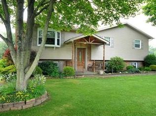 211 Lisbon Rd, Beaver, PA 15009