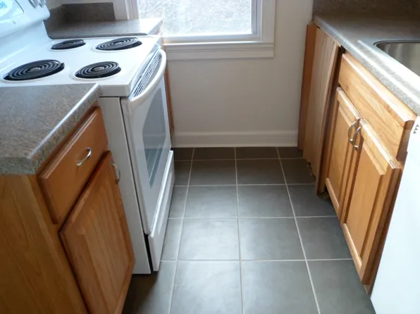 2104 Suitland Ter SE APT 201, Washington, DC 20020