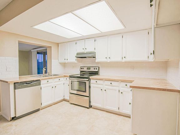 4th image of 6921 W Medlock Dr
