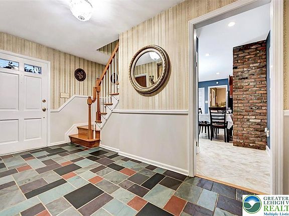 3rd image of 3569 Timberlane Dr