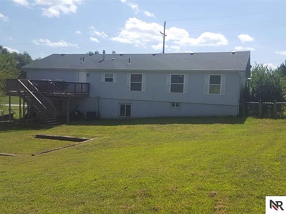 4th image of 1804 Beaver Lake Blvd