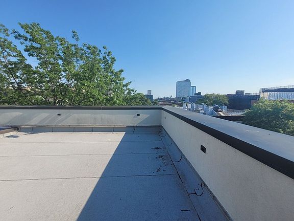 2nd image of 228 Winthrop St #3BB