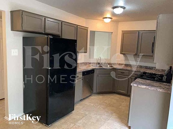 5th image of 2322 Piddler Dr