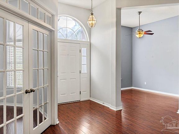 3rd image of 5403 Stafford Cir