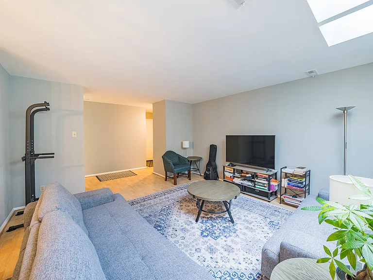 19044 Mills Choice Rd #6 — Photo 13