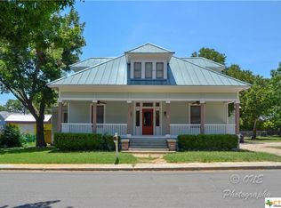 215 Scott St, San Marcos, TX 78666