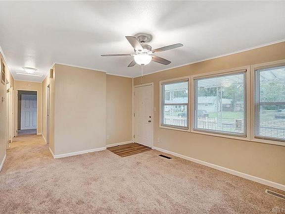 4th image of 4795 Live Oak Dr