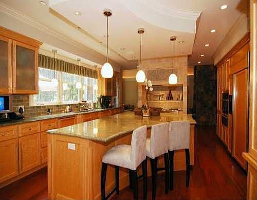 Gourmet Granite Kitchen
