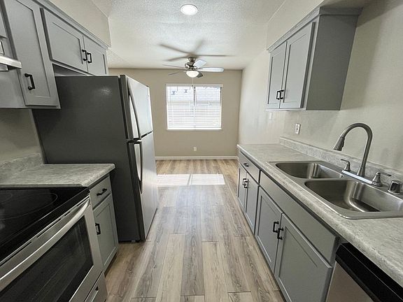 2nd image of 315 W Alamos Ave #112