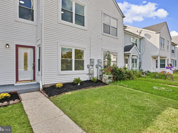 45 Old Knife Ct, Baltimore, MD 21220