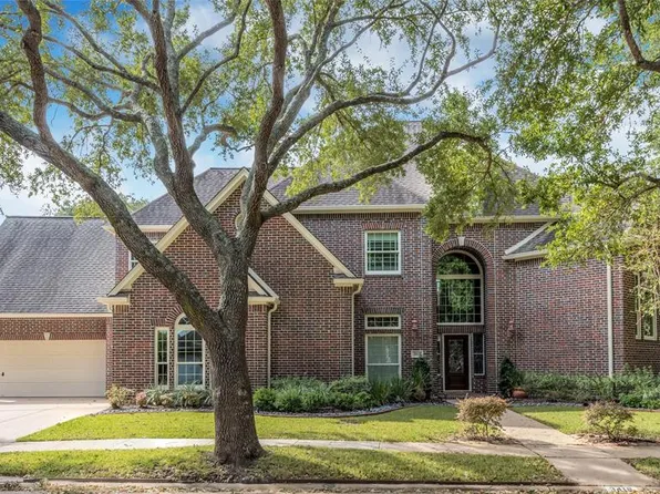3418 Crystal Creek Dr, Sugar Land, TX 77478