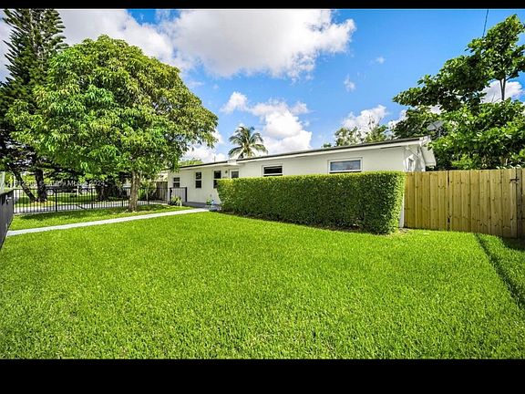 5th image of 8943 SW 128th St