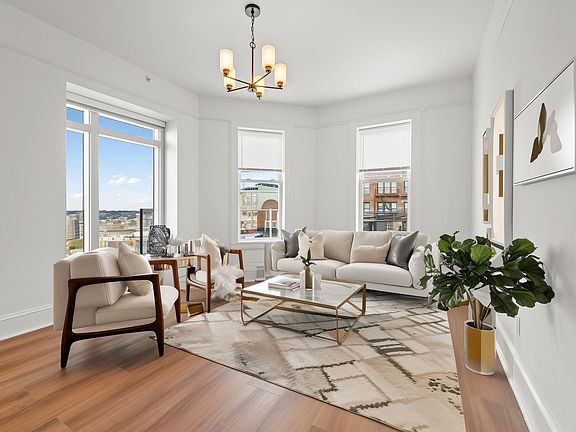 4th image of 963 Utica Ave #1