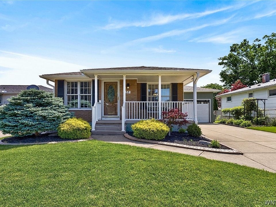 1st image of 57 Judith Dr