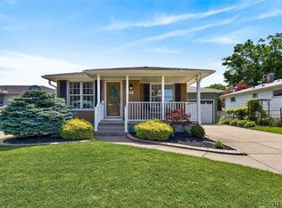 57 Judith Dr, Buffalo, NY 14227