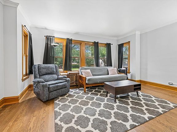 4th image of 5325 N Linder Ave