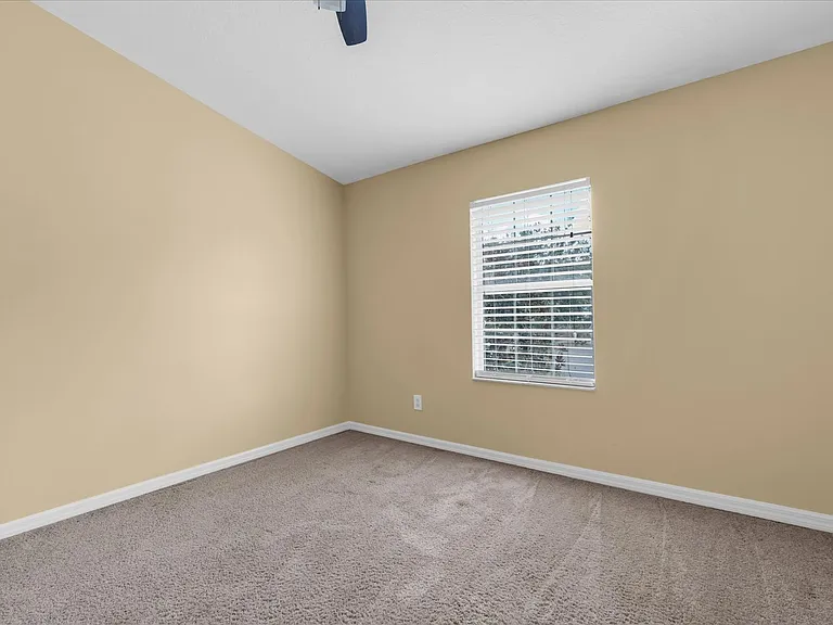 9624 Carlsdale Dr — Photo 18