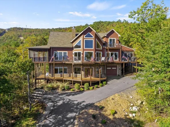 780 Rainier Rd, Mc Gaheysville, VA 22840