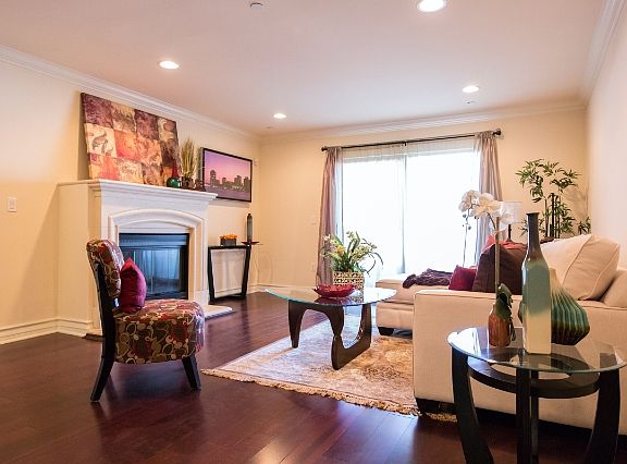 3rd image of 1417 S Westgate Ave APT 101
