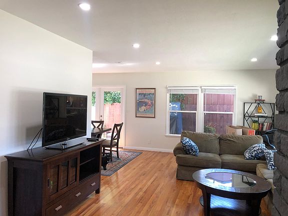 3rd image of 4316 Montair Ave