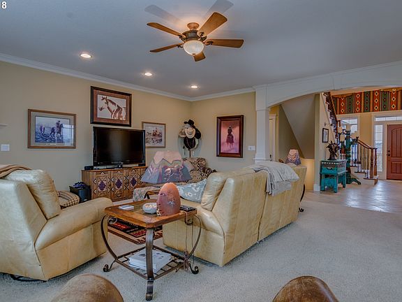5th image of 2220 E Gaither Ave