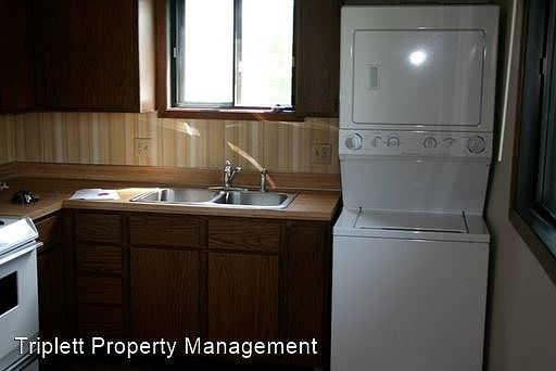 5th image of 4400 Castlewood Pl #4490662