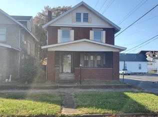 1025 9th St, Huntington, WV 25701