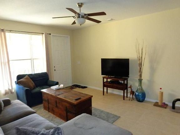 3rd image of 3549 Forest Hill Blvd APT 22