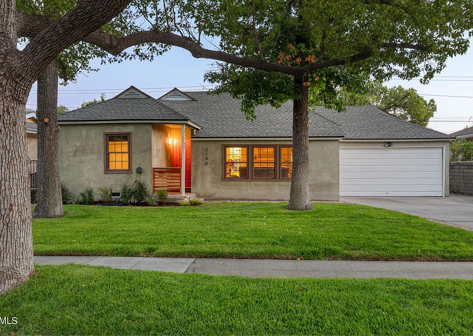 1st image of 3190 Las Lunas St