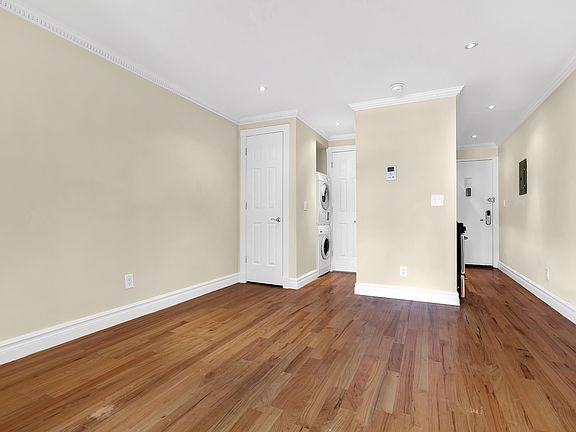 3rd image of 344 E 85th St APT 5C