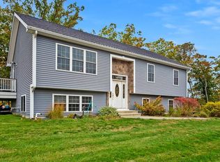 127 Pine St, Clinton, MA 01510