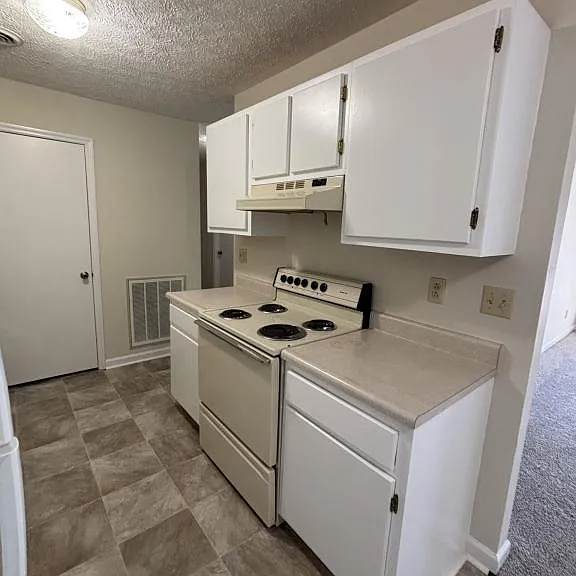 303 Farside Dr #5 — Photo 7
