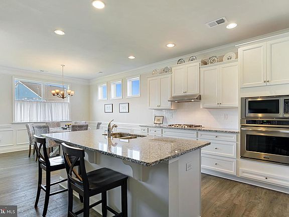 4th image of 15352 Crape Myrtle Rd