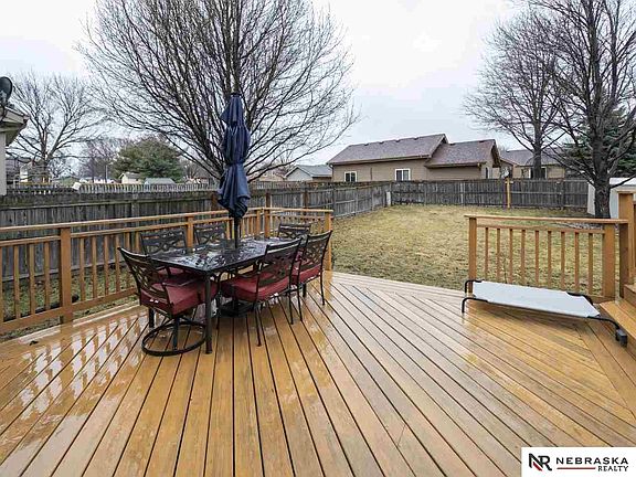 4th image of 12818 Chandler St