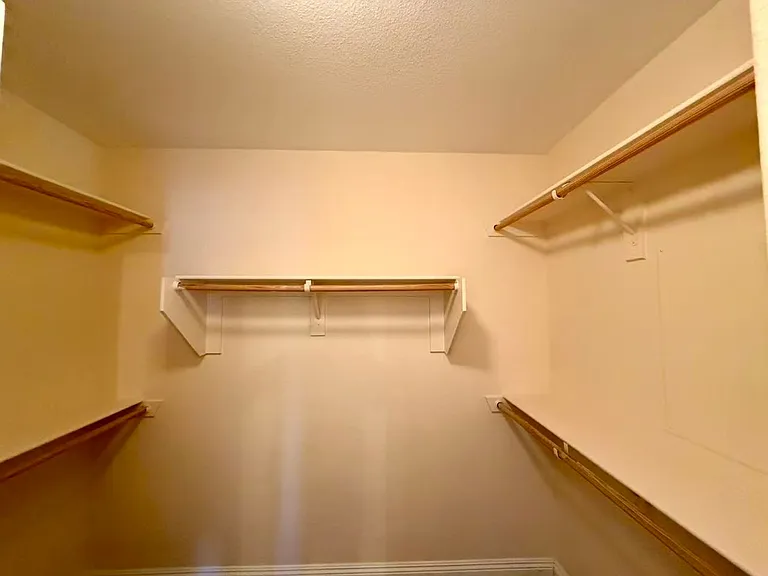 9137 Wine Cellar Ave — Photo 19