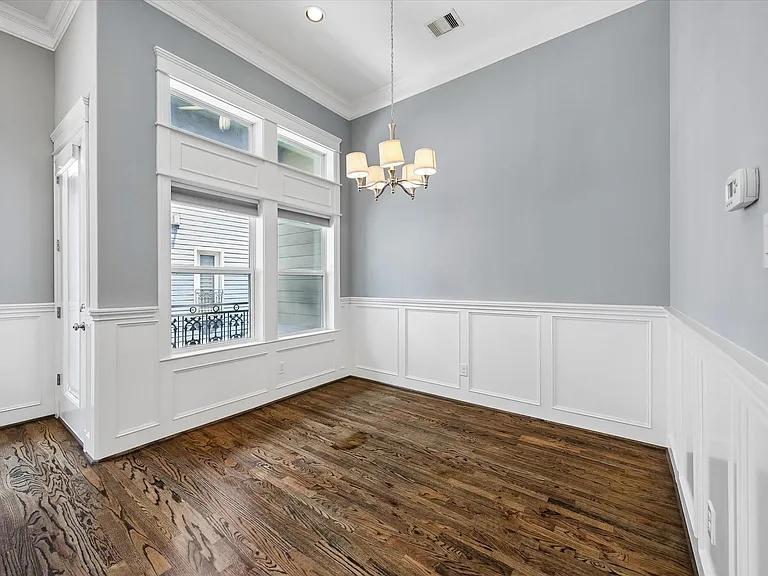 609 Rutland St #B — Photo 9