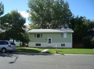 2105 10th St, Cody, WY 82414