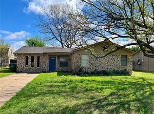 179 Hampton St, Graham, TX 76450
